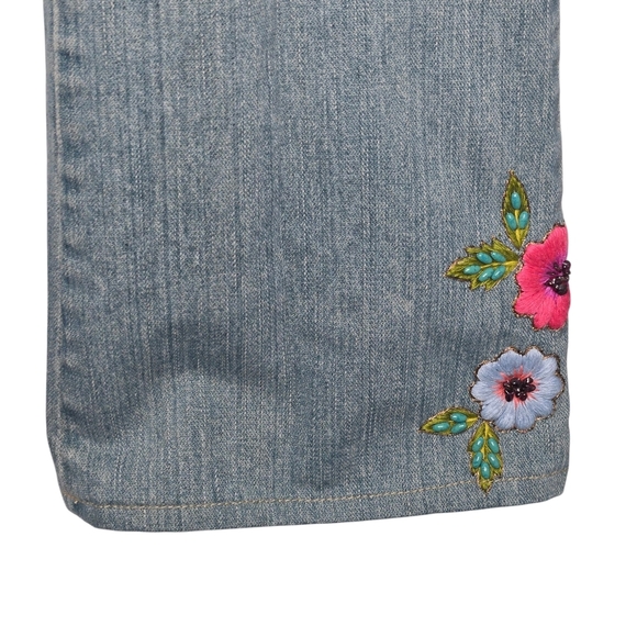 Dana Buchman Ileana Boho Floral Embroidered Beaded Rhinestone Flare Jeans 4 / 27 - Picture 5 of 12